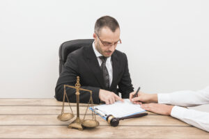 Read more about the article Best Divorce lawyers In Bangalore