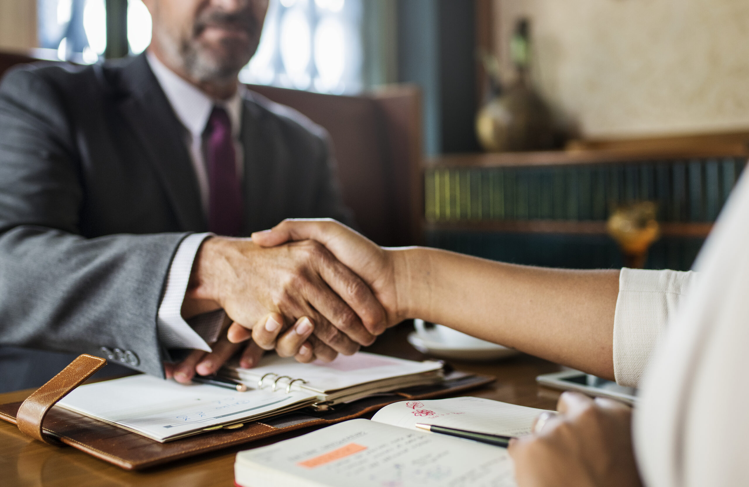 You are currently viewing The Ultimate Guide to Finding and Choosing Lawyers & Advocates in Bangalore